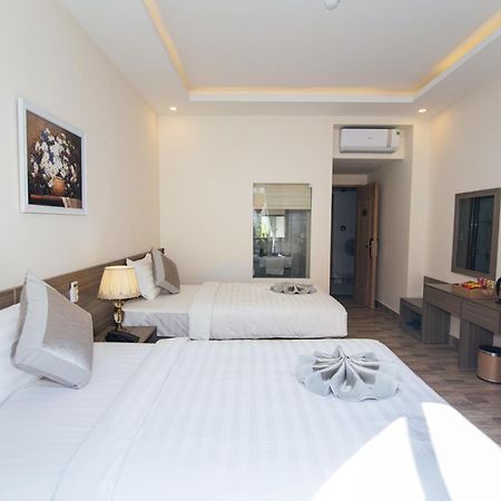 Green Bay Hotel Ha Long Exterior photo